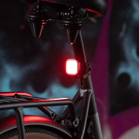 UrbanProof high power achterlicht rood USB