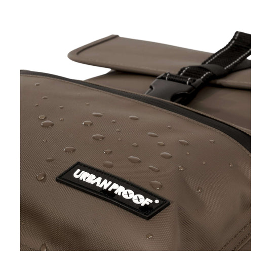 UrbanProof Urbanproof urban proof cargo fietstas rugzak 20l bruin
