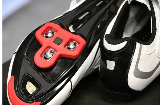 Trivio - schoenplaatjes look delta 6° anti-slip rood