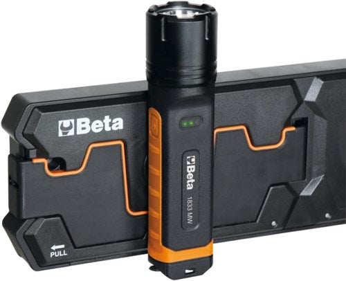 Afbeelding laden in galerijviewer, Beta 1833 mw led zaklamp met hoge helderheid - 018330013
