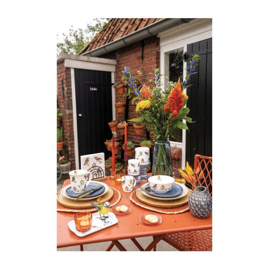 Ambiente glas bird species white