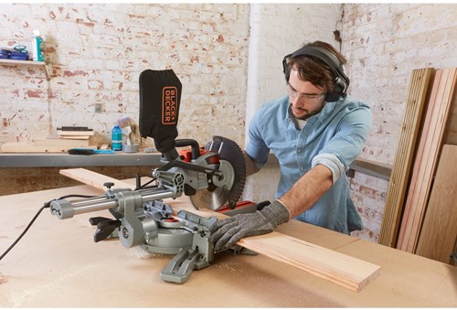 Black+decker 1600w 216mm afkort- en verstekzaag - bes700-qs