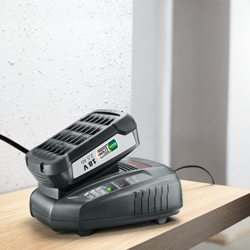 Load image into Gallery viewer, Bosch groen 1600a031t5 18v li-ion accu starterset (2x 2.5ah) + lader al 18v-44

