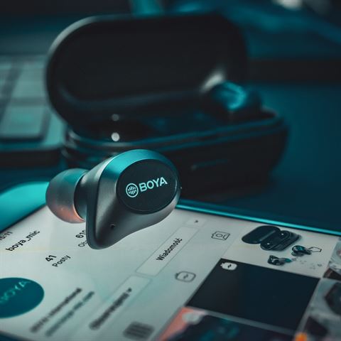 Load image into Gallery viewer, Boya Bluetooth Draadloze Stereo Oordopjes BY-AP1 Zwart
