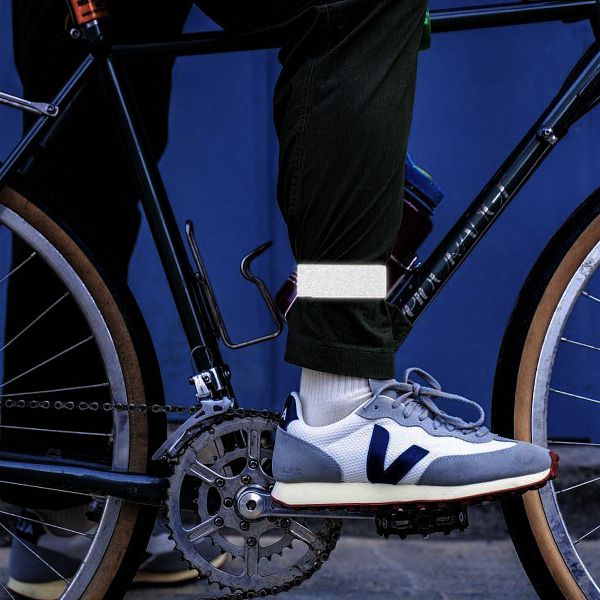 Afbeelding laden in galerijviewer, Urbanproof urban proof slapwrap met reflectie rpet zwart (2st)

