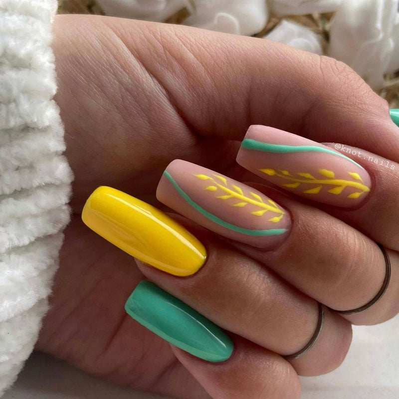 Load image into Gallery viewer, Claresa rubber base coat 5ml 7
