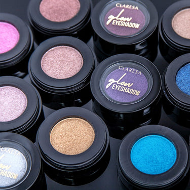 Claresa glow eyeshadow 08 blueberries in plum