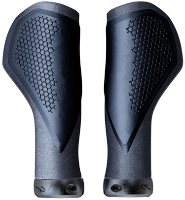Natural fit fit comfort grips