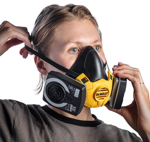 Dewalt dxir1hmmp3 lichtgewicht halfgelaatsmasker met p3 filters | maat m - dxir1hmmp3
