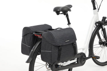 Joli dubbele fietstas MIK adapter - waterafstotend polyester - 37L - 1.7kg - Nomi Black - sportieve fietstas