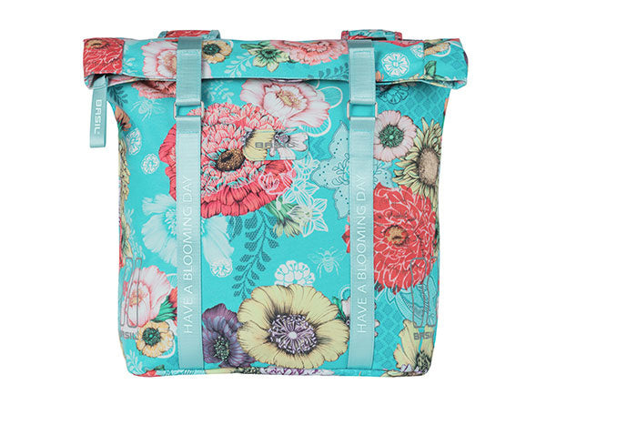 Load image into Gallery viewer, Basil Bloom Field dubbele fietstas - waterdicht, gerecycled PET - 28-35L - sky blue
