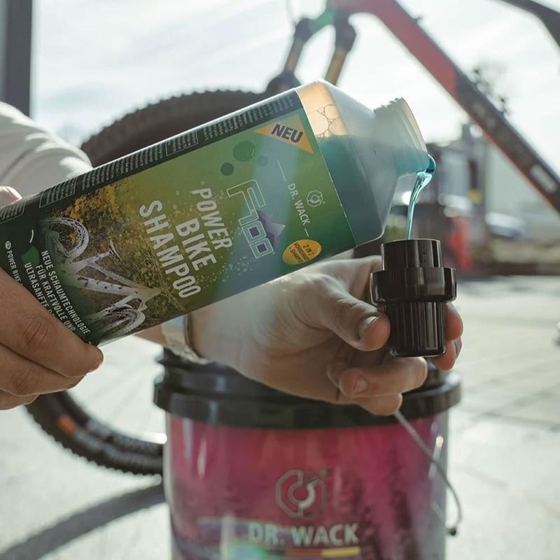Load image into Gallery viewer, Dr. wack f100 power bike shampoo 1000ml
