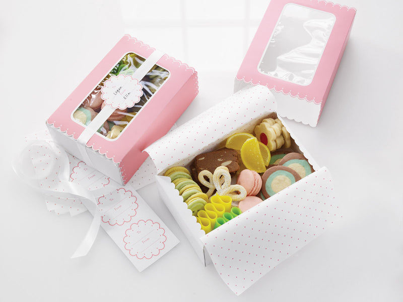 Load image into Gallery viewer, Martha stewart • vintage girl match box
