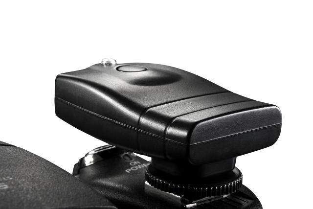 Load image into Gallery viewer, Falcon Eyes Zender RF-A2416-T voor RF-A2416 en RF-A2416-8
