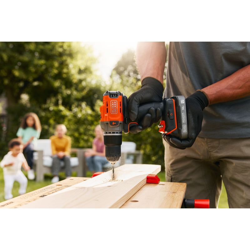 Load image into Gallery viewer, Black+decker 18v 2.0ah schroefklopboormachine (zwart oranje, accu en oplader inbegrepen.)
