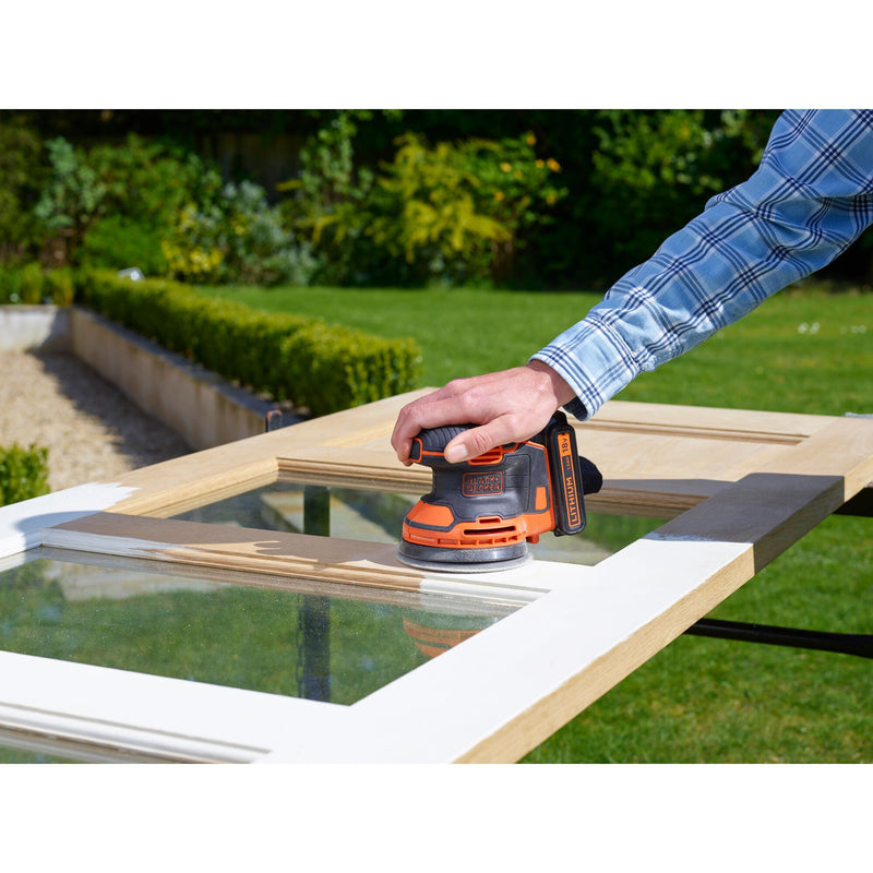 Load image into Gallery viewer, Black+decker bdcros18 18v accu excentrische schuurmachine (zwart oranje, opbergtas, oplader en accu inbegrepen)
