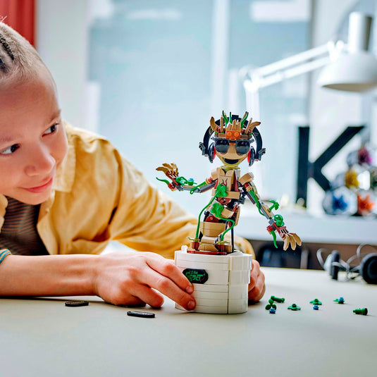 Lego marvel - dansende groot constructiespeelgoed (76297)