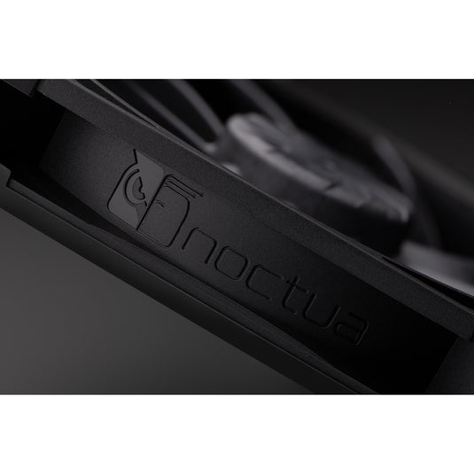 Noctua nf-a14x25 g2 pwm chromax.black case fan (zwart, 140 x 140 x 25 mm)