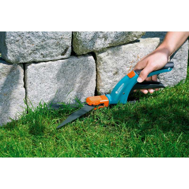 Load image into Gallery viewer, Gardena comfort grasschaar, draaibaar (turquoise zwart, 8734-20)

