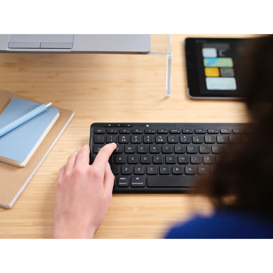 Trust lyra compact draadloos toetsenbord (zwart, us lay-out, scissor switches, 2,4 ghz usb, bluetooth, 65%)