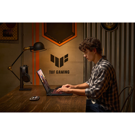 Asus tuf gaming a18 fa808up-s8011w 18 gaming laptop (zwart grijs | r7 260 | rtx 5070 | 16 gb | 1 tb ssd)