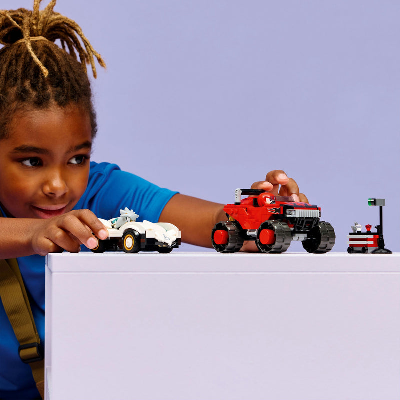 Load image into Gallery viewer, Lego sonic the hedgehog 77118 silvers auto vs. knuckles' monstertruck
