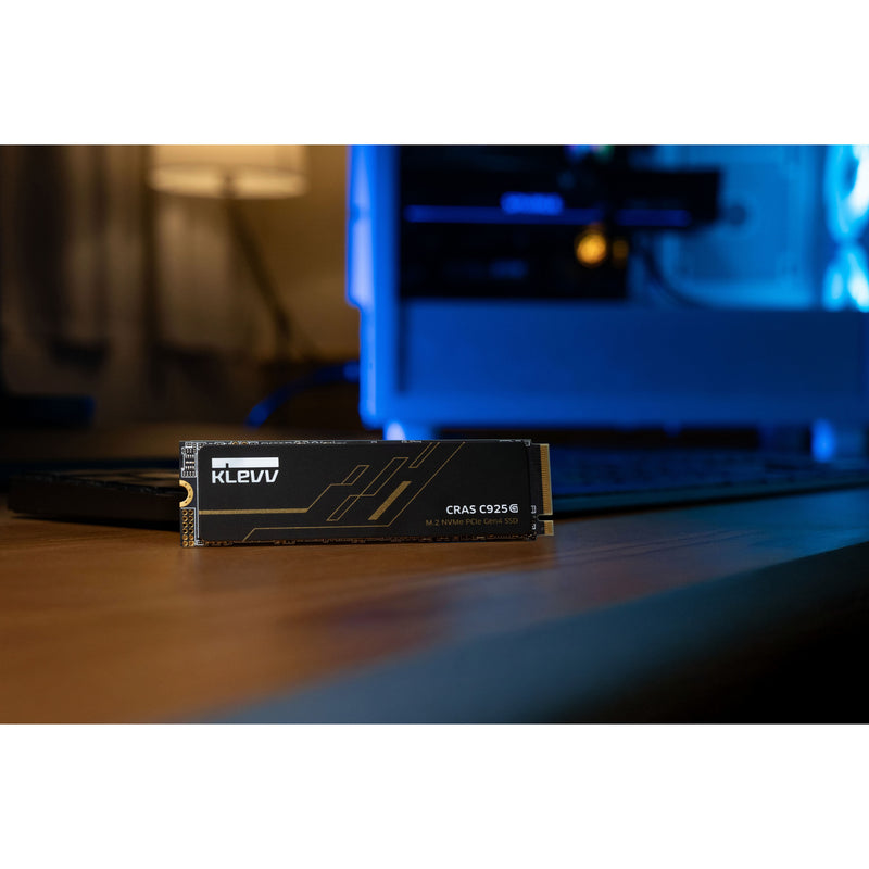 Load image into Gallery viewer, Klevv cras c925g 1 tb ssd (zwart, k01tbm2sp0-25g, pcie gen 4.0 x4, nvme 2.0)
