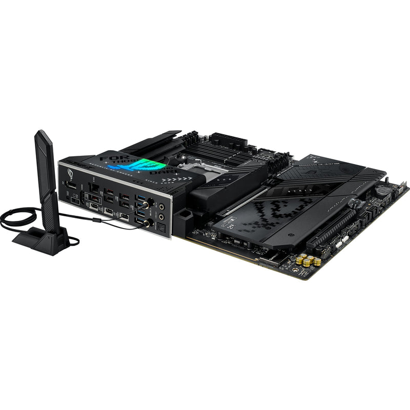 Load image into Gallery viewer, Asus rog strix x870-f gaming wifi socket am5 moederbord (2.5gb-lan, wi-fi 7, bt, sound, atx)
