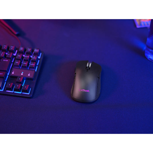 Trust gxt 931 ybar draadloze gamingmuis (zwart, 200 - 7.200 dpi, 2.4ghz bluetooth usb)