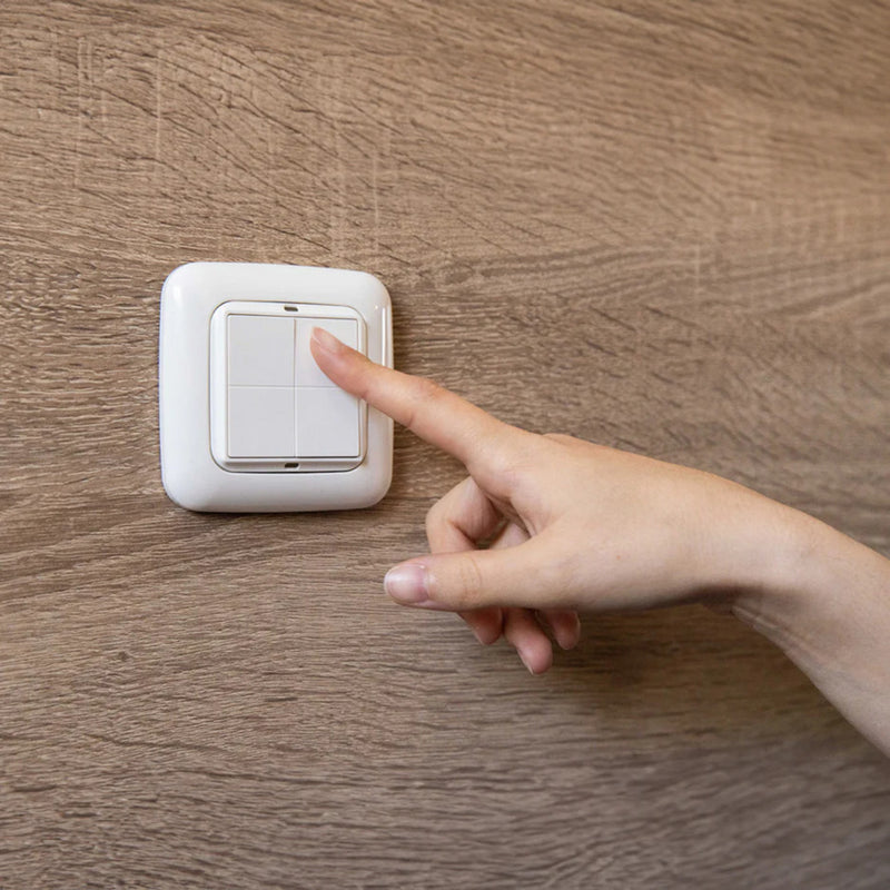 Load image into Gallery viewer, Shelly blu wall switch 4 + busch-jaeger adapter schakelaar (wit, bluetooth 4.2)
