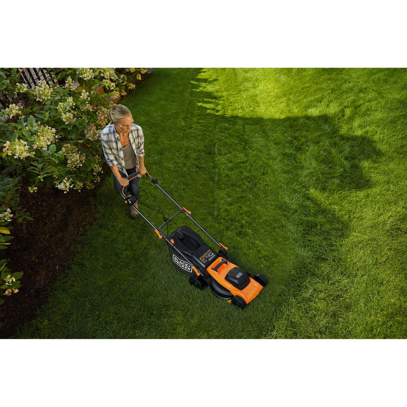 Load image into Gallery viewer, Black+decker bemwp340 grasmaaier (oranje zwart, 34 cm, 1400w)
