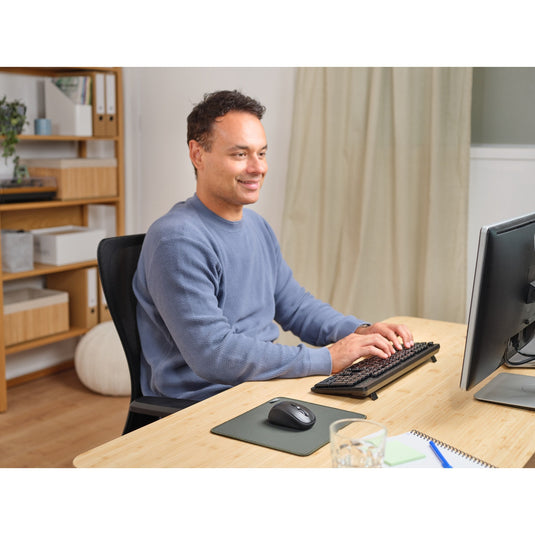 Trust ody ii stille draadloze toetsenbord- en muisset desktopset (zwart, us lay-out (qwerty), membraan, 100%, 800 dpi - 1.600 dpi)