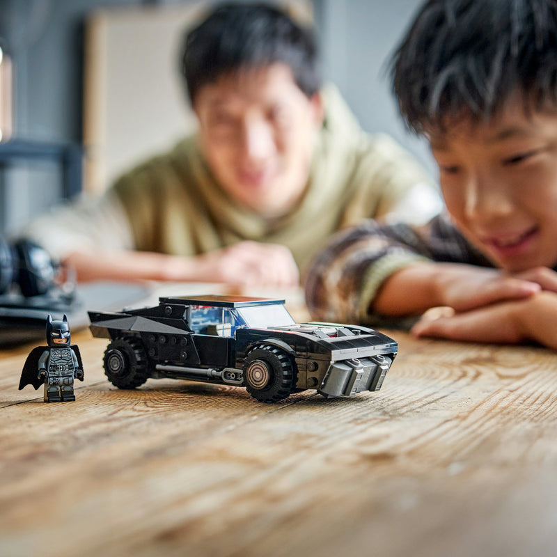Afbeelding laden in galerijviewer, Lego super heroes 76332 the batman batmobile
