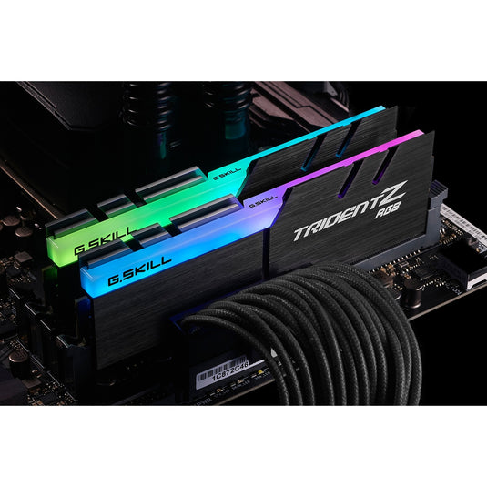 G.skill 32 gb ddr4-3200 (2x 16 gb) kit werkgeheugen (zwart, f4-3200c16d-32gtzr, trident z rgb, xmp)
