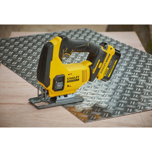 Stanley fatmax v20 18v decoupeerzaag (geel zwart, koffer, 2 accu's (2.0ah) en oplader (4a) inbegrepen)