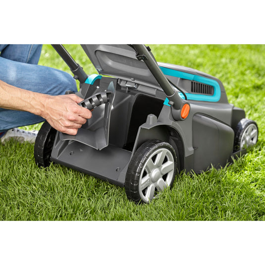 Gardena powermax™ elektrische grasmaaier - maaibreedte 42 cm - gazons tot ca. 800m²