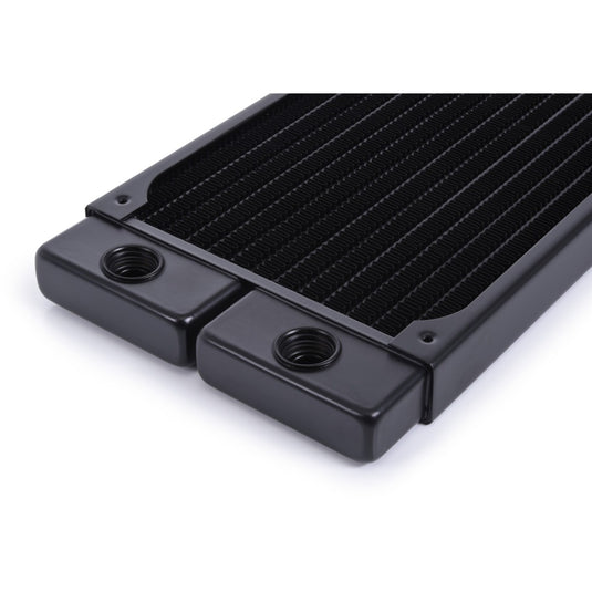 Alphacool nexxxos hpe-20 full copper 240mm radiator (zwart)