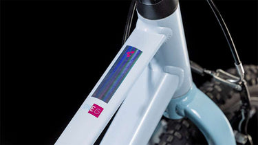 Cube numove 160 flashwhite´n´pink