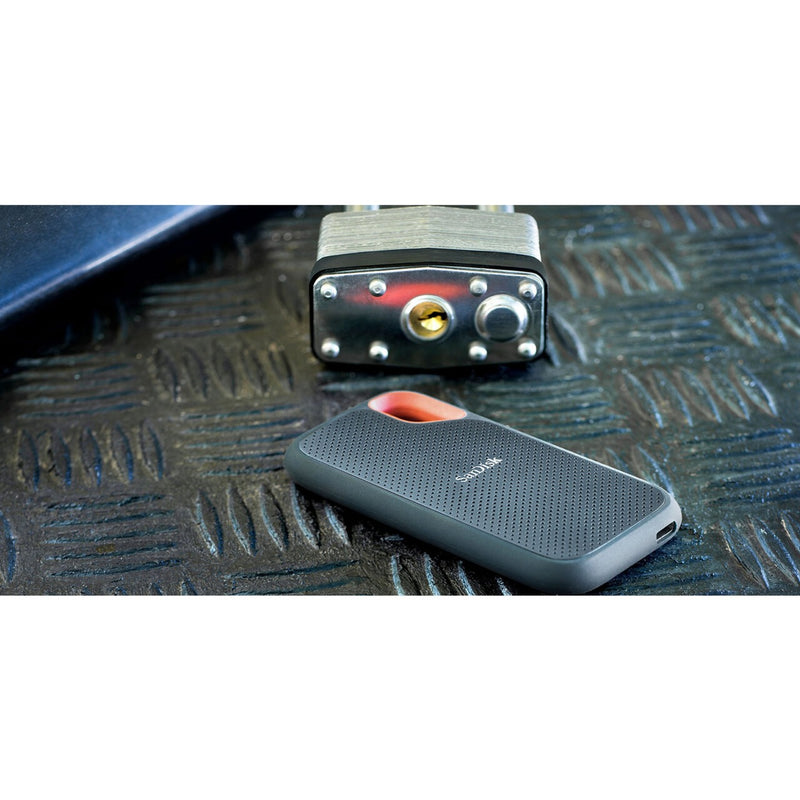 Load image into Gallery viewer, Sandisk extreme portable v2, 2 tb externe ssd (zwart oranje, sdssde61-2t00-g25, usb-c)
