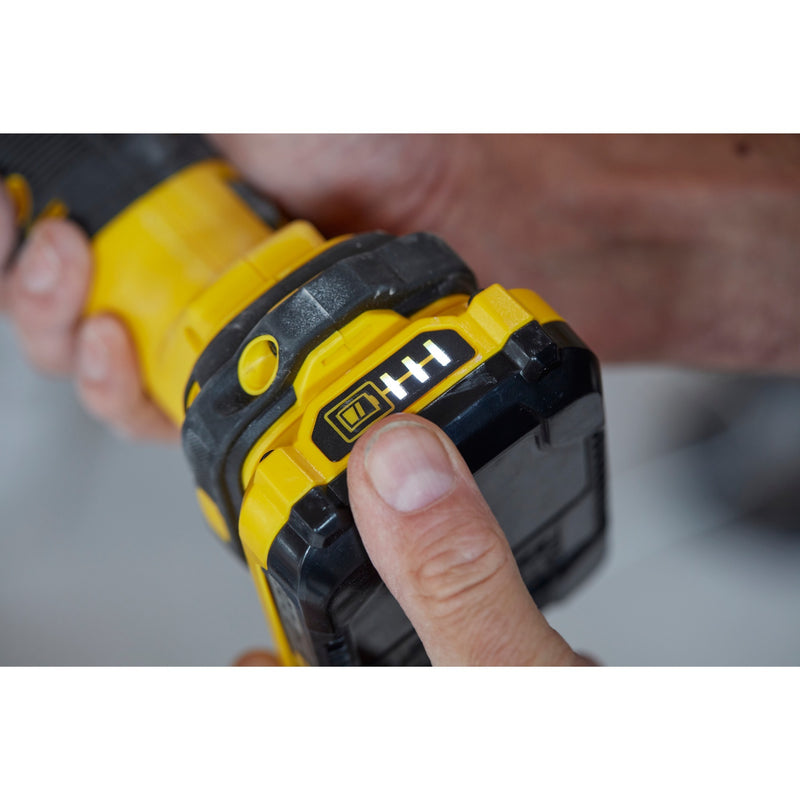 Load image into Gallery viewer, Stanley fatmax v20 18v multitool multifunctioneel gereedschap (geel zwart, koffer, 2 accu's (2.0ah) en oplader (2a) inbegrepen)
