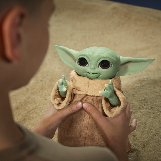Hasbro star wars - galactic snackin’ grogu speelfiguur
