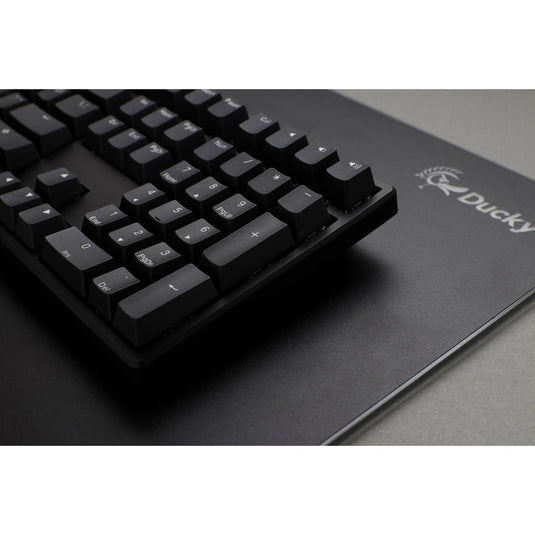 Ducky origin phantom black mechanisch toetsenbord (zwart, us lay-out (qwerty), cherry mx brown, 100%, hot swap, pbt double-shot keycaps)