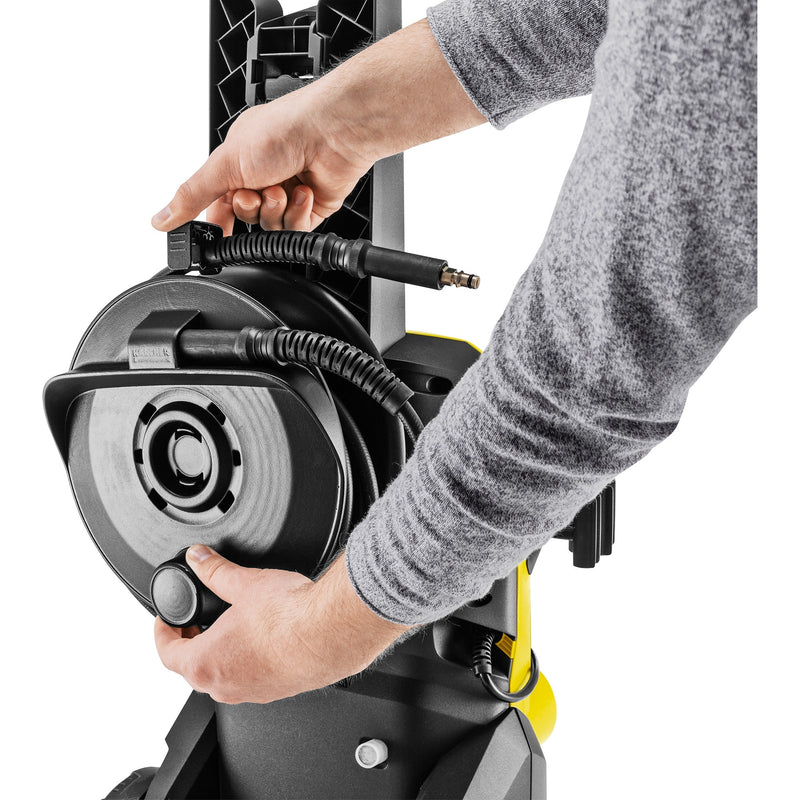Load image into Gallery viewer, Kärcher k 4 wcm premium hogedrukreiniger (geel zwart, met vuilfrees en slanghaspel)
