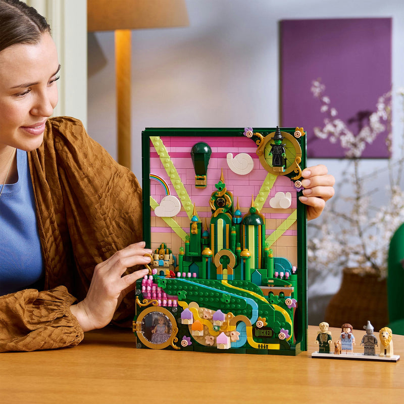 Load image into Gallery viewer, Lego wicked - emerald city muurkunst constructiespeelgoed (75685)
