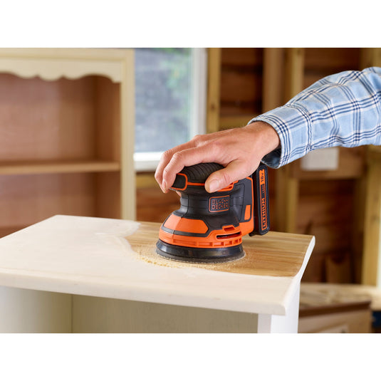 Black+decker bdcros18 18v accu excentrische schuurmachine (zwart oranje, opbergtas, oplader en accu inbegrepen)