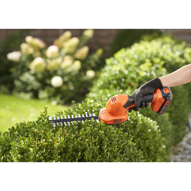 Load image into Gallery viewer, Black+decker bcss18b-xj 18v gras- en struikschaar (zonder accu) (oranje zwart, accu en oplader niet inbegrepen)
