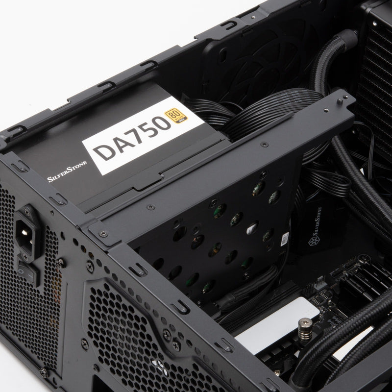 Load image into Gallery viewer, Silverstone sst-gd11b htpc behuizing (zwart | 2x usb-a | 1x usb-c)
