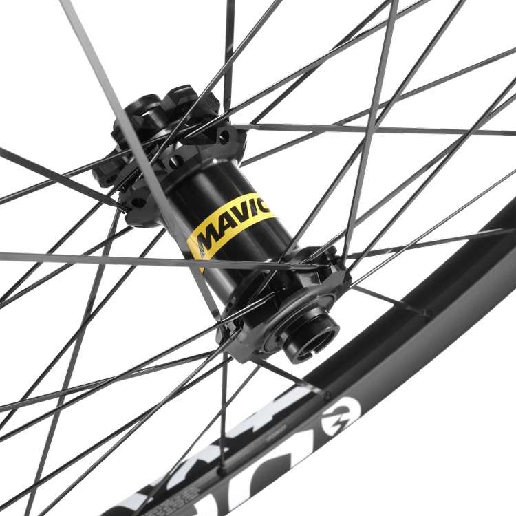 Load image into Gallery viewer, Mavic e-deemax 29 cl front wheel

