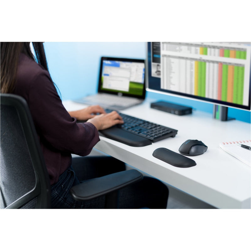 Load image into Gallery viewer, Kensington ergosoft polssteun voor standaard toetsenborden (zwart)
