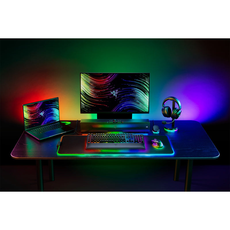 Load image into Gallery viewer, Razer blackwidow v4 pro, gaming toetsenbord (zwart, us lay-out, green, rgb leds, doubleshot abs)
